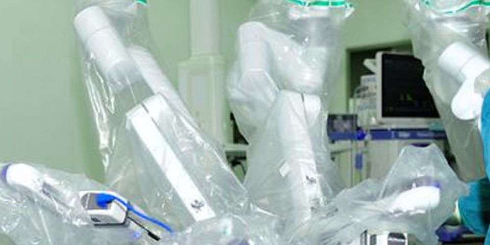 TPU Film Surgical Robot Protective Sleeve Heat Sealing Machine: Technical Analysis and In-depth Guide to Industry Applications