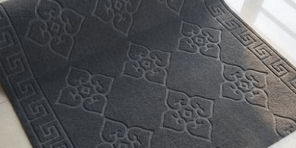 How to judge the quality of embossed carpet?